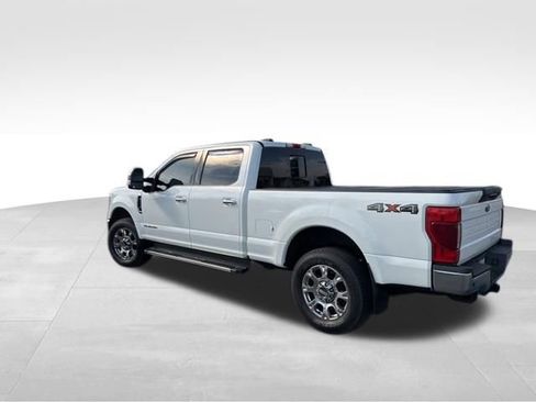 Used 2021 Ford F250 Lariat w/ Lariat Ultimate Package image 4