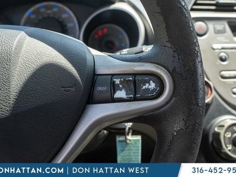 Used 2013 Honda Fit image 8