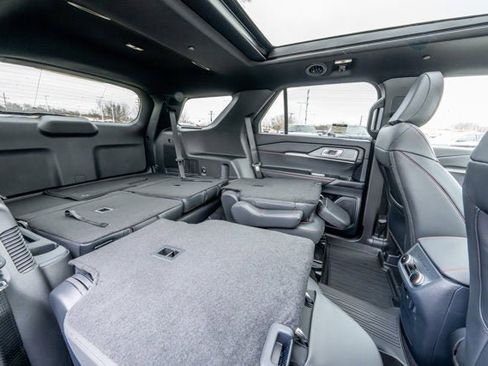 New 2026 Ford Explorer ST-Line image 56