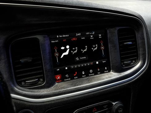 Used 2020 Dodge Charger Scat Pack w/ Daytona Edition Group RWD image 30