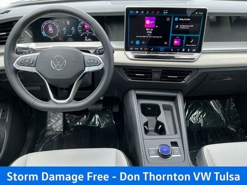 New 2026 Volkswagen Tiguan SE FWD image 12