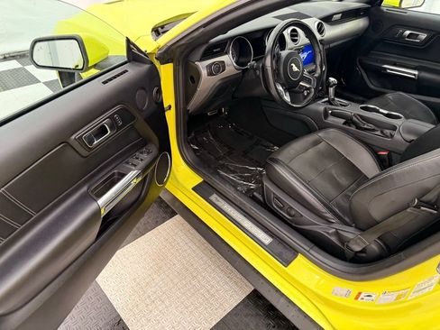 Used 2021 Ford Mustang GT Premium RWD image 23