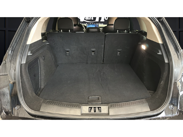 Used 2024 Lincoln Corsair Grand Touring w/ Rear Removable Package Tray AWD/4WD image 25