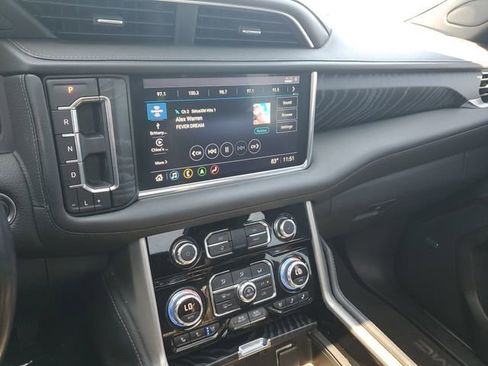 Used 2021 GMC Yukon Denali w/ Denali Ultimate Package RWD image 15