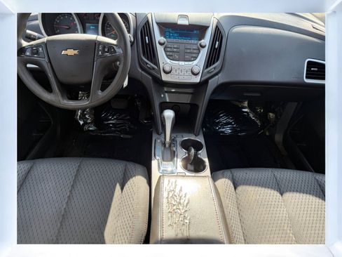 Used 2013 Chevrolet Equinox LS image 11