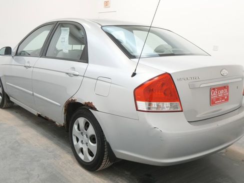 Used 2007 Kia Spectra EX image 6