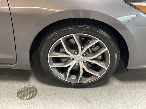 Used 2019 Acura ILX w/ Premium Package image 8