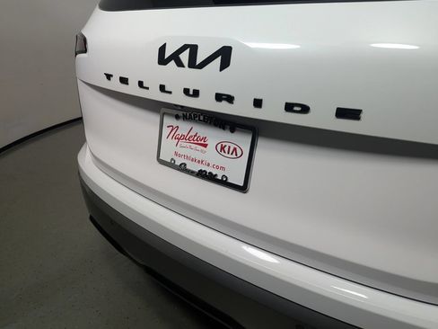 Used 2023 Kia Telluride EX X-Line AWD/4WD image 8