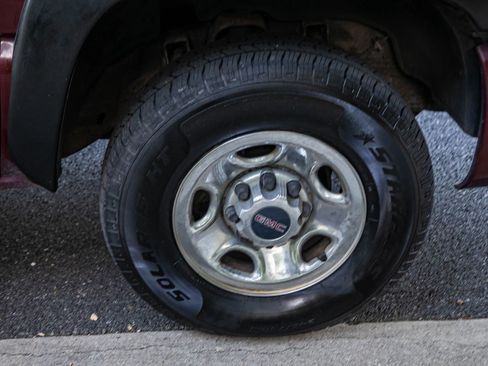 Used 2003 GMC Sierra 1500 SLE RWD image 16