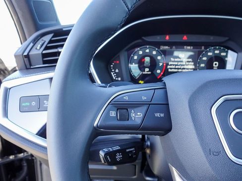 New 2025 Audi Q3 2.0T Premium w/ Convenience Package image 19