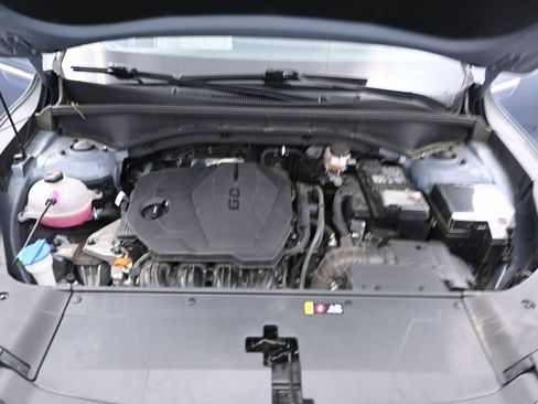 Used 2025 Kia Sorento S FWD image 12