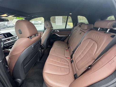Used 2019 BMW X5 xDrive40i w/ Convenience Package image 15