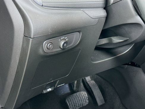 Used 2024 Buick Encore GX Sport Touring w/ Experience Buick Package image 10