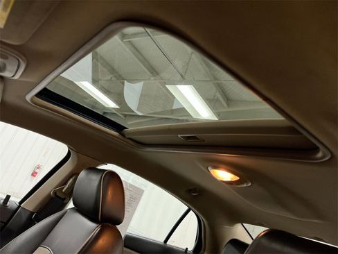 Used 2008 Chevrolet Malibu LTZ image 17