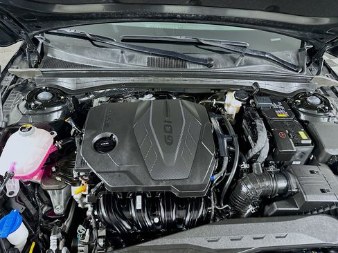 Used 2025 Kia K5 LXS image 31