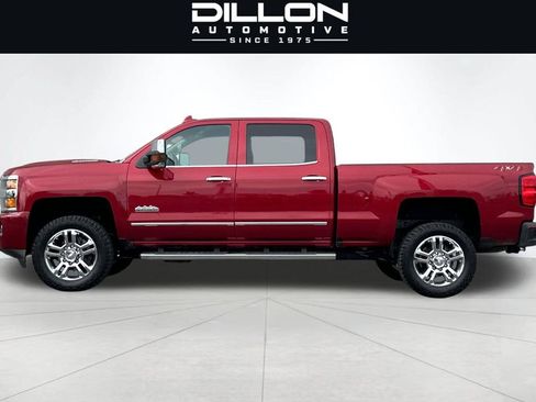 Used 2019 Chevrolet Silverado 2500 High Country w/ Duramax Plus Package AWD/4WD image 7