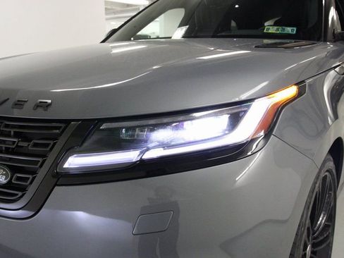 Used 2024 Land Rover Range Rover Velar Dynamic HSE image 9