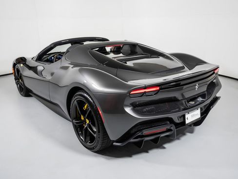 Used 2023 Ferrari 296 GTS image 26