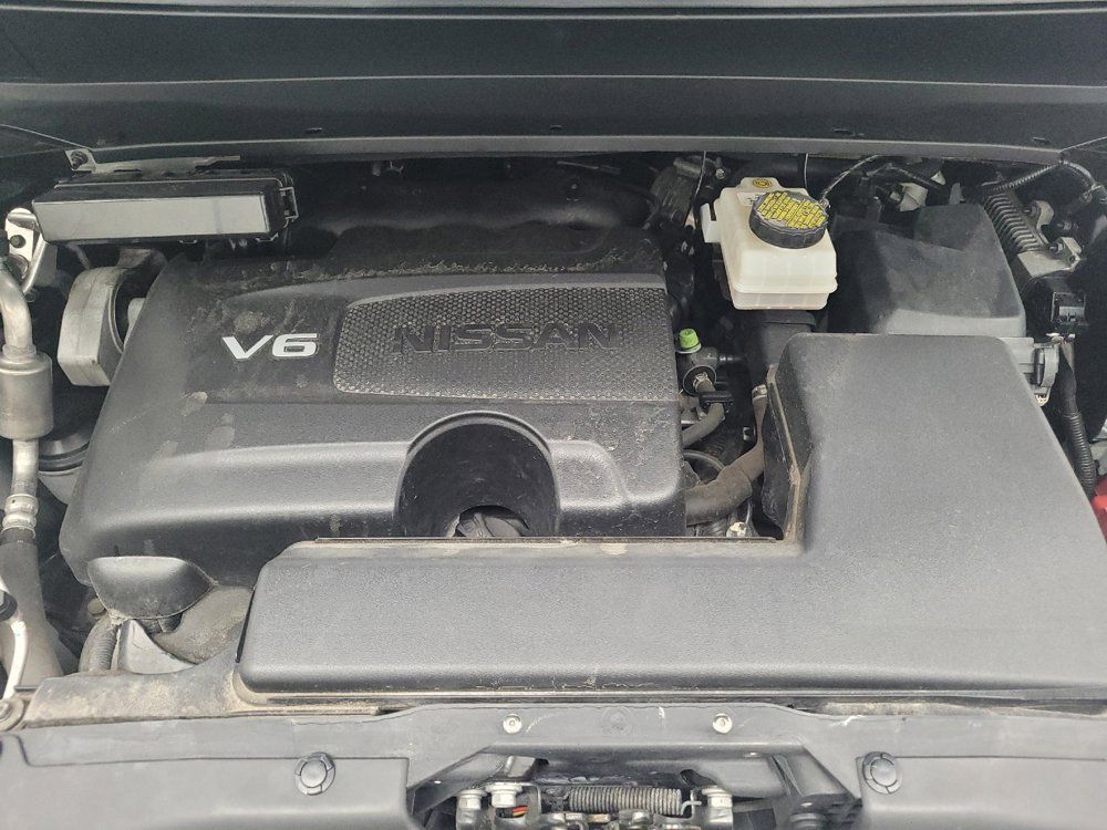 Used 2017 Nissan Pathfinder SV AWD/4WD image 30