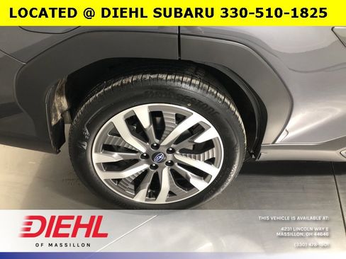 Used 2025 Subaru Forester Touring image 10