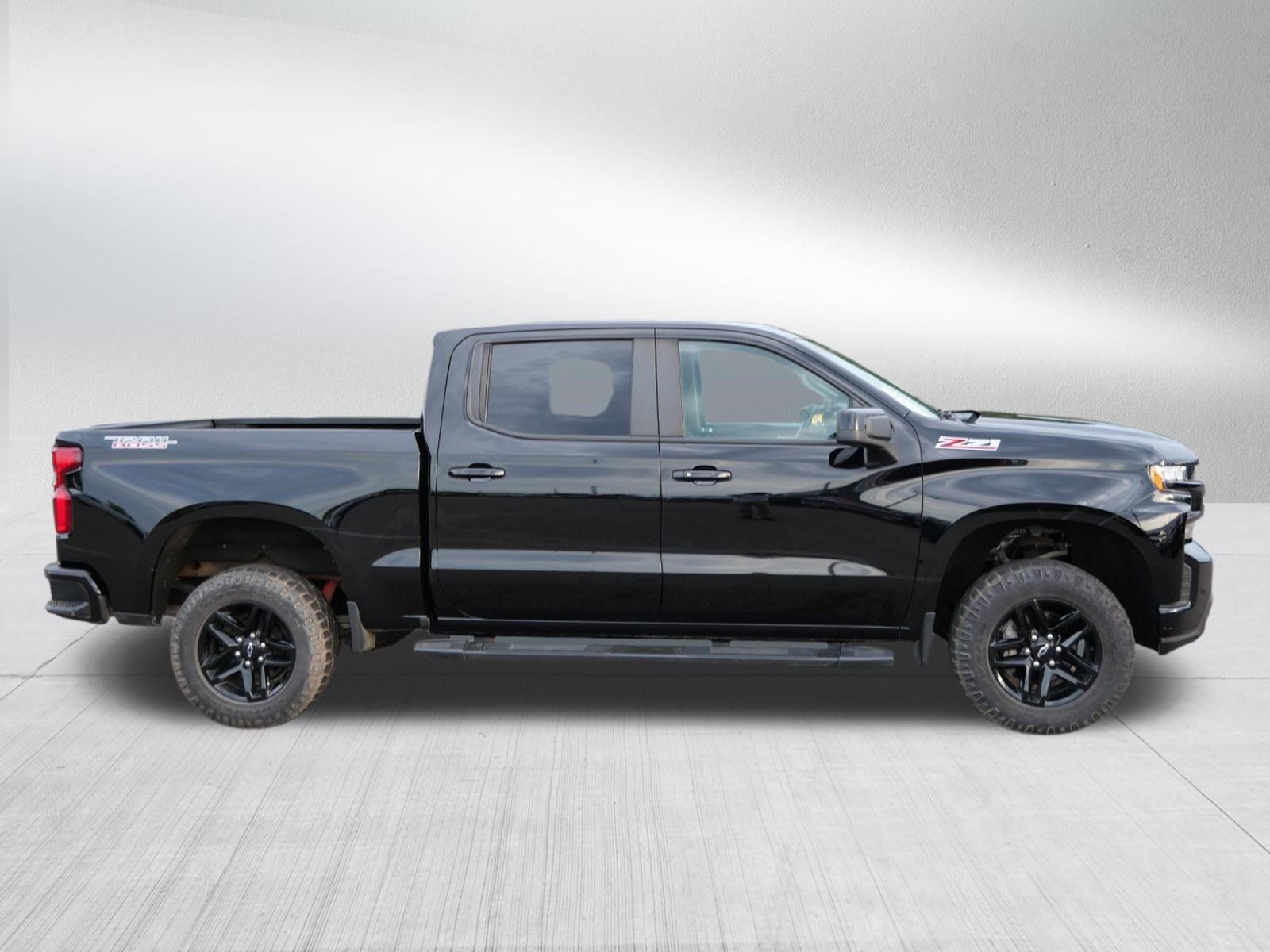 Used 2021 Chevrolet Silverado 1500 LT Trail Boss w/ Bed Protection Package AWD/4WD image 8