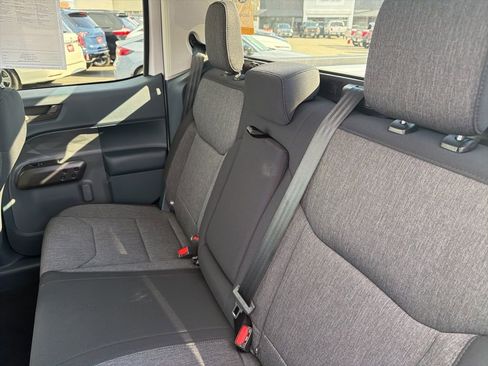 Certified 2025 Ford Maverick XLT w/ XLT Luxury Package image 33