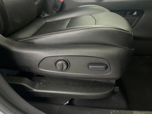 Used 2023 GMC Terrain SLT AWD/4WD image 62
