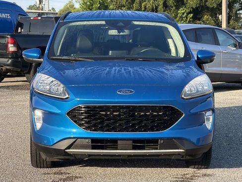 Certified 2020 Ford Escape Titanium FWD image 2