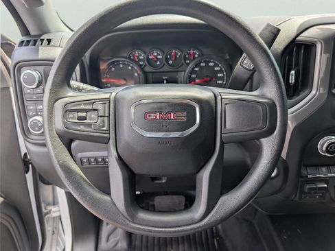 Used 2024 GMC Sierra 3500 Pro AWD/4WD image 19