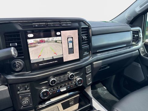 Used 2023 Ford F250 Lariat w/ Lariat Ultimate Package image 29