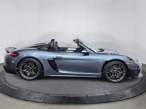 Used 2024 Porsche 718 Boxster Spyder RS image 8