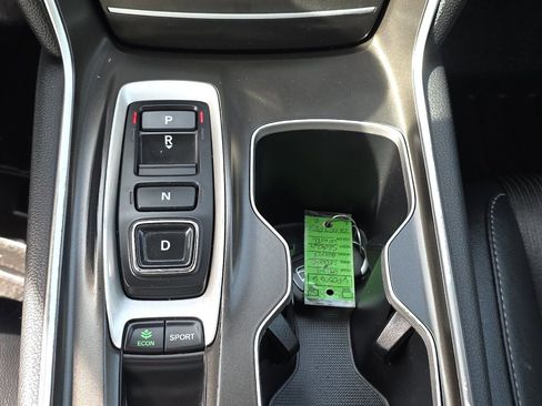 Used 2020 Honda Accord Sport image 21