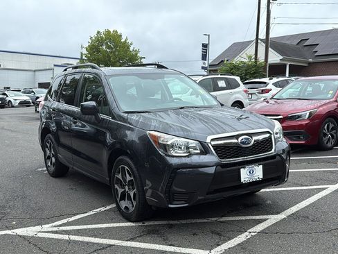 Used 2015 Subaru Forester 2.0XT Premium AWD/4WD image 3