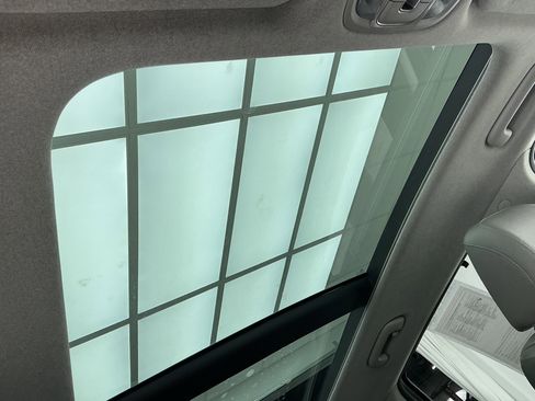 Used 2020 Hyundai Santa Fe Limited image 26