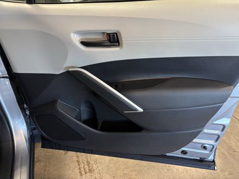 New 2026 Toyota Corolla Cross L image 34