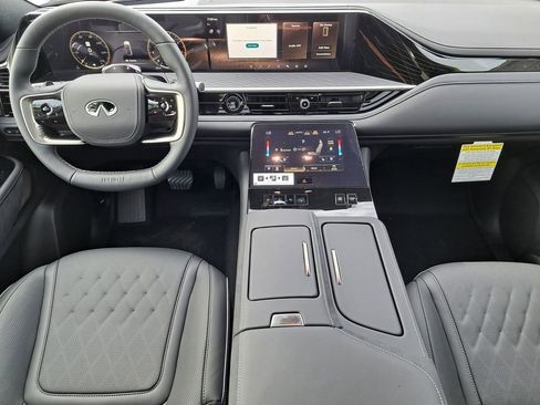 New 2026 INFINITI QX80 Autograph w/ Premium Cargo Package image 15