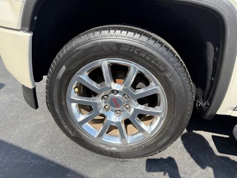 Used 2015 GMC Sierra 1500 Denali image 17