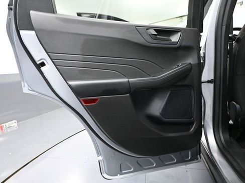 Used 2024 Ford Escape Active image 36