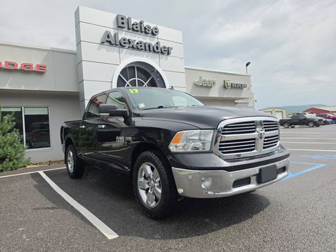Used 2017 RAM 1500 Big Horn AWD/4WD image 1