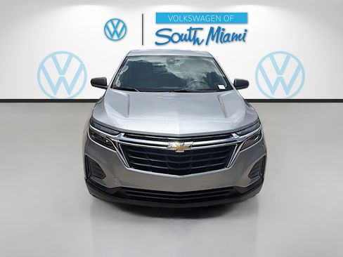 Used 2023 Chevrolet Equinox LS FWD image 2