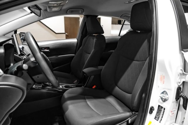 Used 2021 Toyota Corolla LE w/ Carpet Mat Package (TMS) FWD image 33