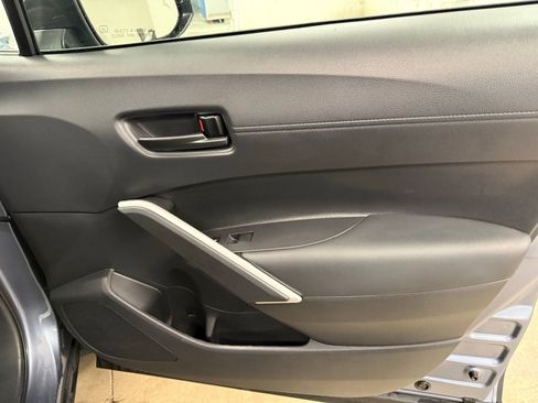 Used 2024 Toyota Corolla Cross AWD Hybrid image 25