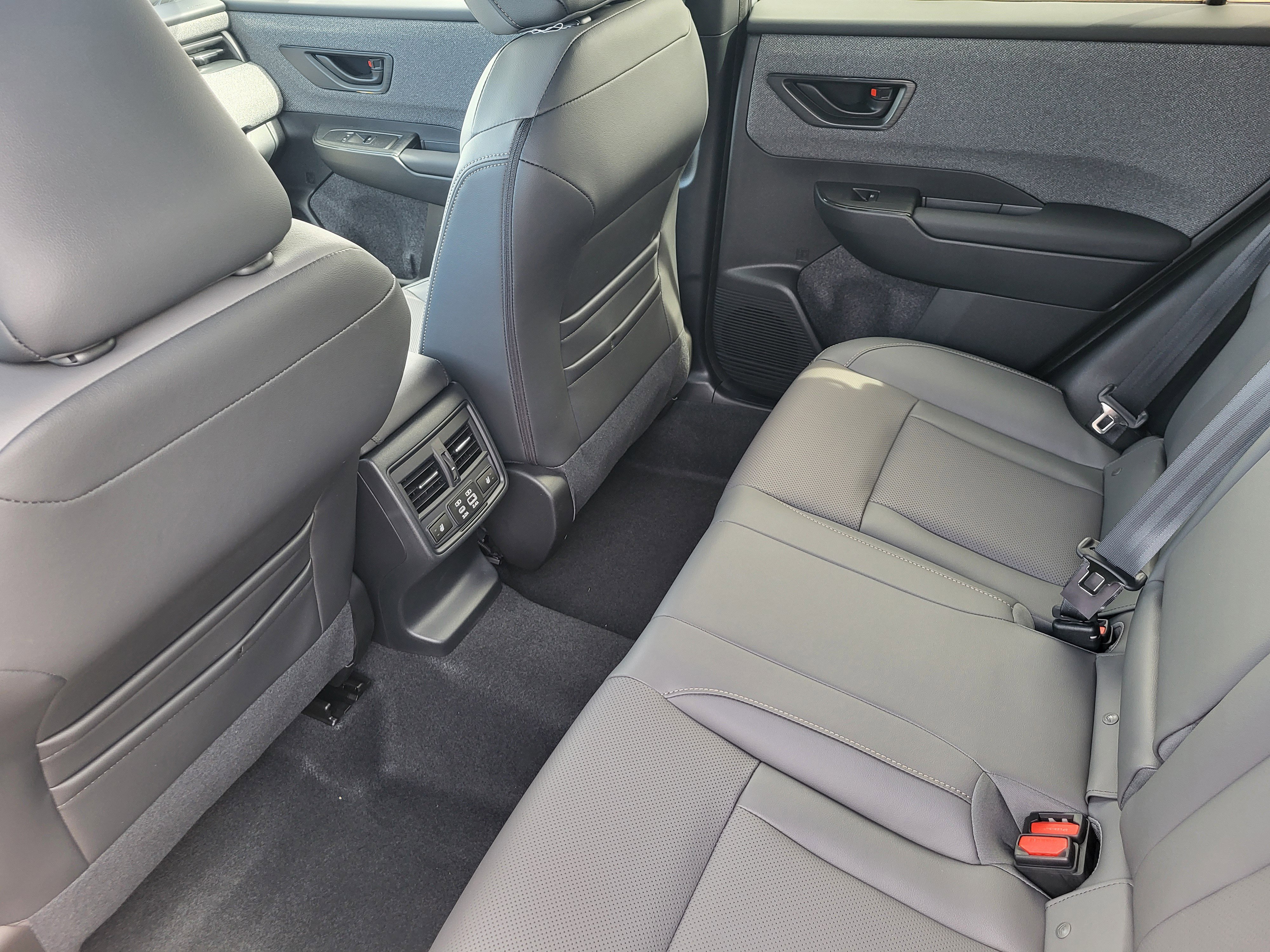 New 2026 Subaru Outback Limited w/ Premium/Limited Package AWD/4WD image 29