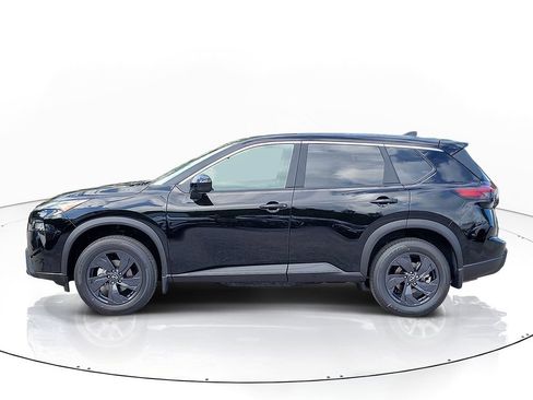 New 2026 Nissan Rogue SV FWD image 4