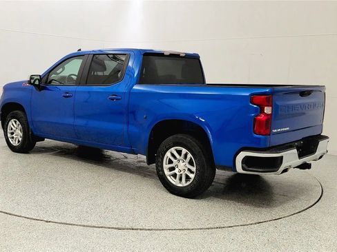 Used 2023 Chevrolet Silverado 1500 LT w/ Z71 Off-Road Package image 5