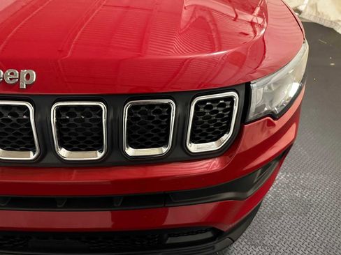 Certified 2023 Jeep Compass Latitude image 5