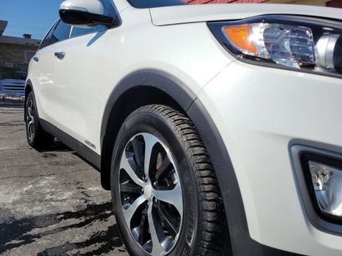 Used 2017 Kia Sorento EX w/ EX Advanced Touring Package image 9