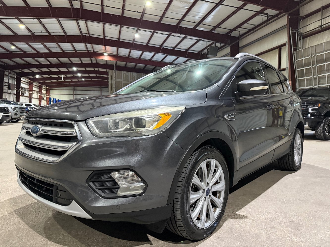 Used 2017 Ford Escape Titanium w/ Equipment Group 301A FWD image 9