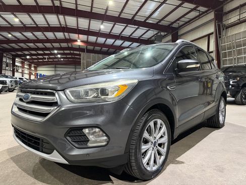 Used 2017 Ford Escape Titanium w/ Equipment Group 301A FWD image 9