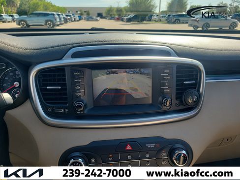 Used 2019 Kia Sorento FWD image 30